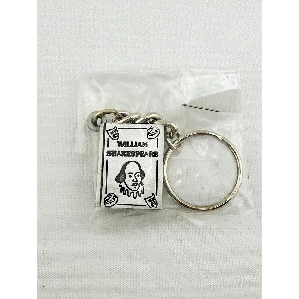 William Shakespeare Vintage 1990's Pewter Key Ring 1